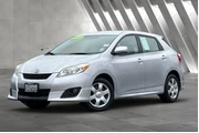 $9500 : Toyota Matrix 2010 Base 4dr thumbnail