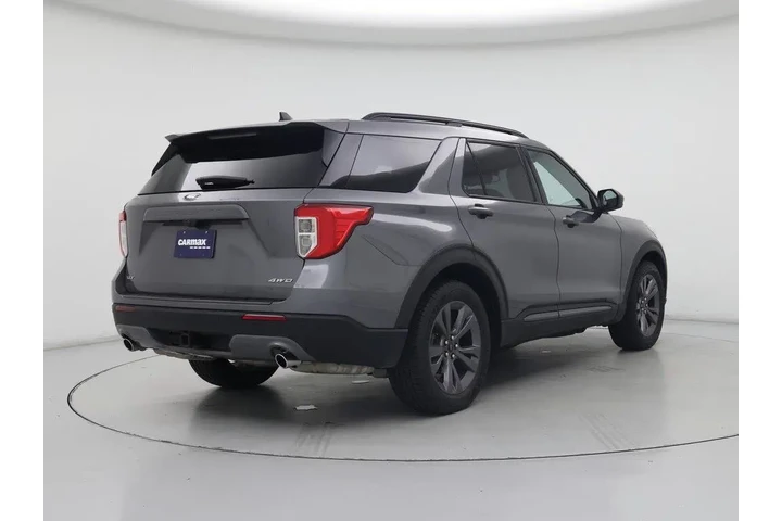 $31998 : Ford Explorer 2023 AWD XLT 4 image 8