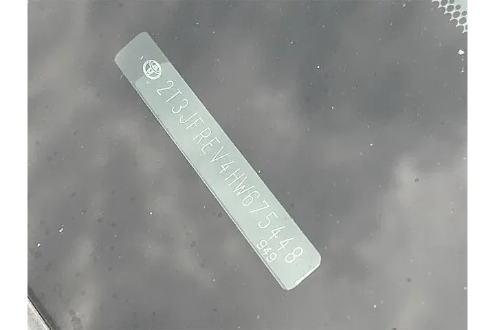 $15898 : Toyota RAV4 2017 AWD SE 4dr image 10