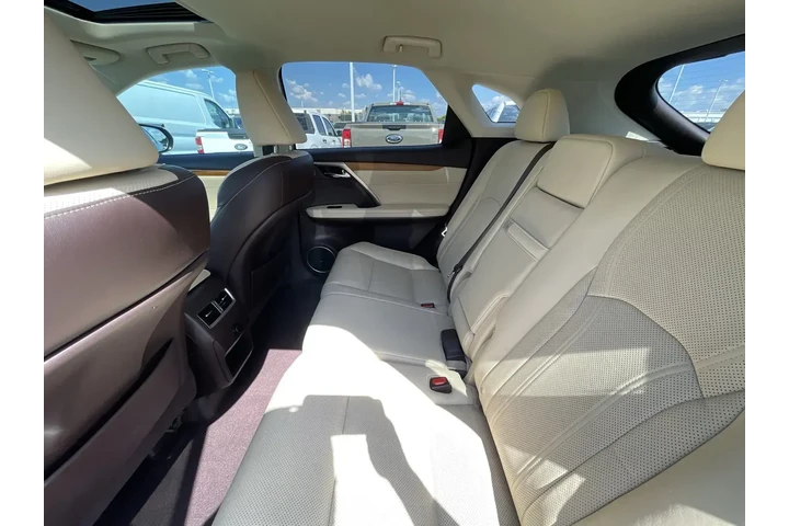$29759 : Lexus RX 350 2018 AWD 4dr SU image 5