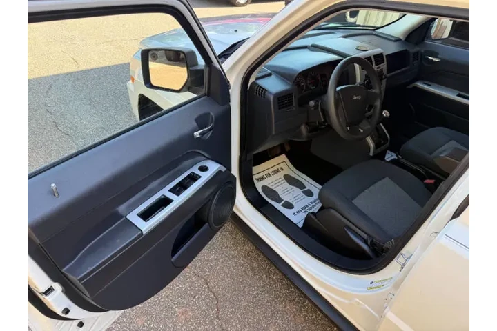 $4999 : 2008 Patriot Sport image 9
