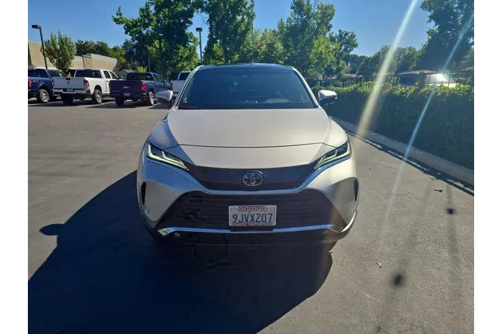 $35995 : Toyota Venza 2023 AWD Limite image 2