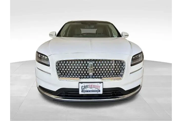 $35989 : Lincoln Nautilus 2022 AWD Re image 2