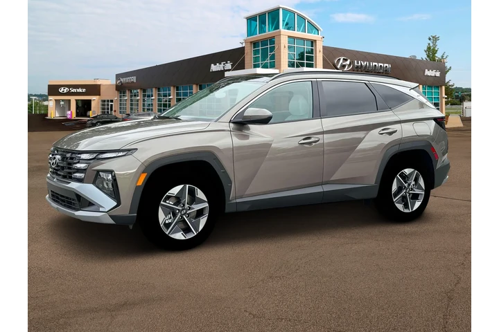 $31900 : Hyundai TUCSON Hybrid 2025 A image 2