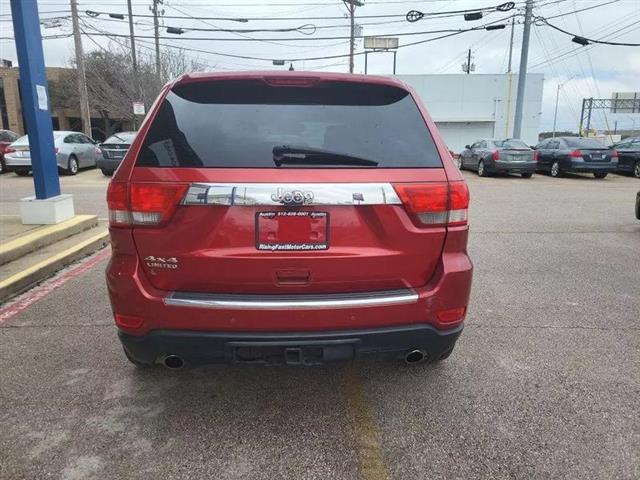 $12000 : 2011 Grand Cherokee Limited image 6
