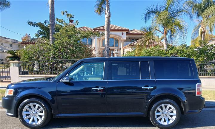 $4500 : FORD FLEX AWD 2010 image 2