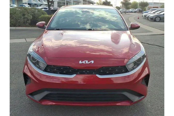 $17999 : Kia Forte 2024 LX 4dr Sedan image 8