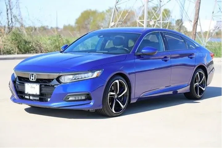 $14565 : Honda Accord 2018 Sport 4dr image 3