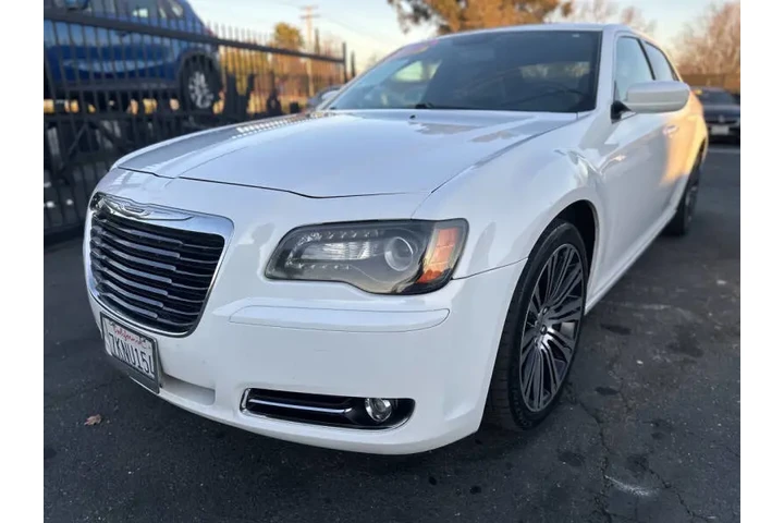 $8995 : 2013 300 S image 3