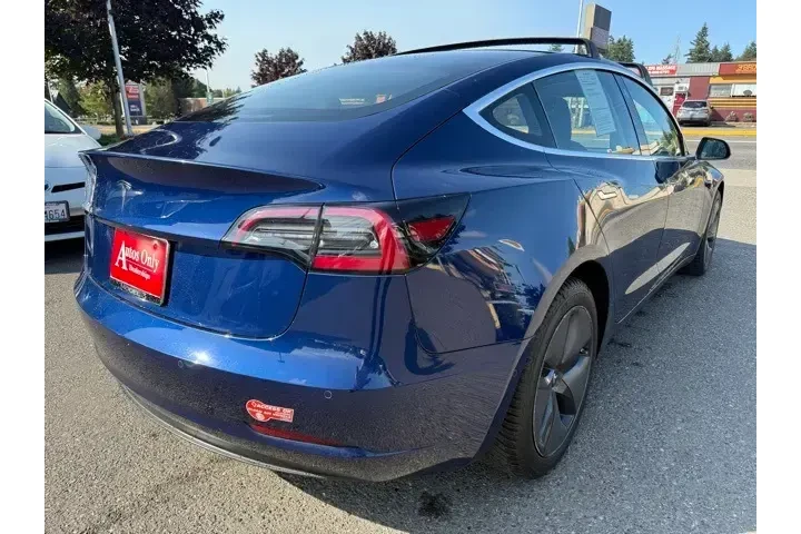 $17999 : Tesla Model 3 2018 Mid Range image 5