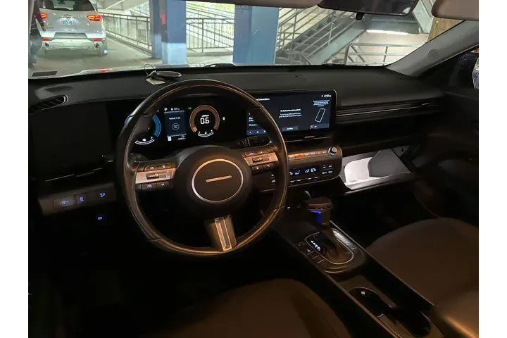 $20499 : Hyundai KONA 2024 AWD SEL 4d image 6