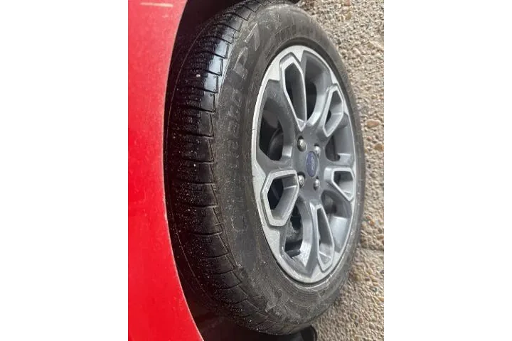 $13907 : Ford EcoSport 2021 Titanium image 2