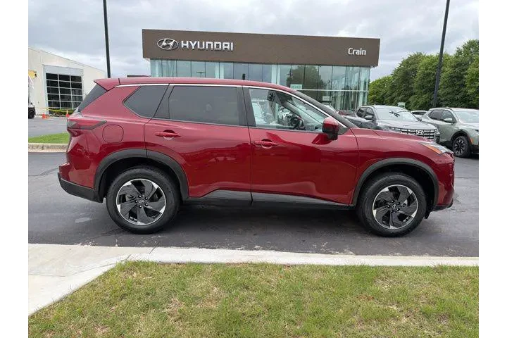 $21797 : Nissan Rogue 2024 SV 4dr Cro image 9