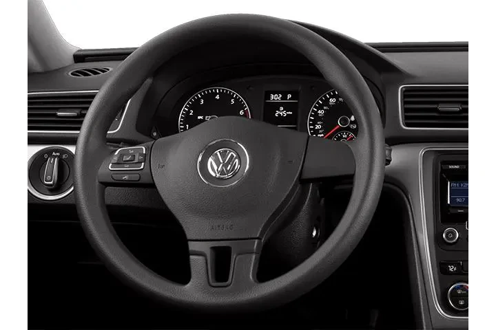 $10995 : Volkswagen Passat 2014 2.0L image 6