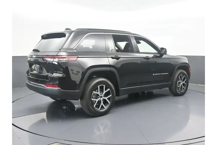 $39631 : Jeep Grand Cherokee 2025 4x2 image 6