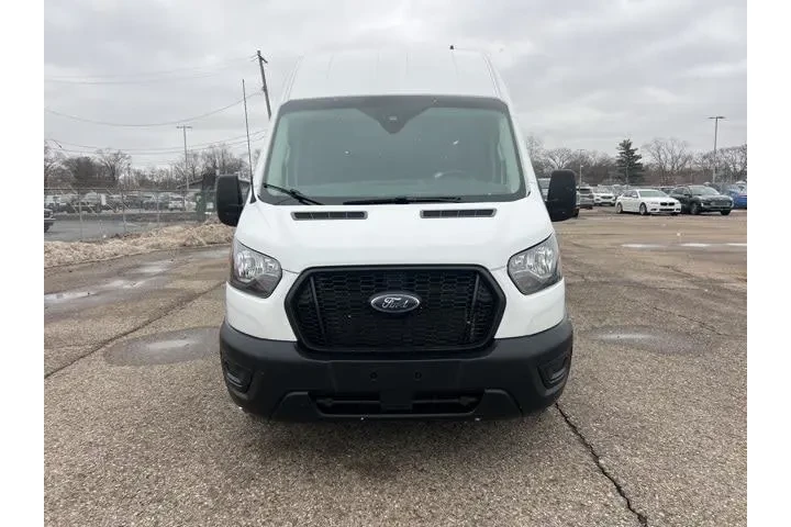 $35568 : Ford Transit 2023 250 3dr LW image 2