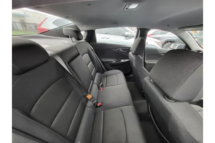 $19302 : Chevrolet Malibu 2024 LT 4dr image 9