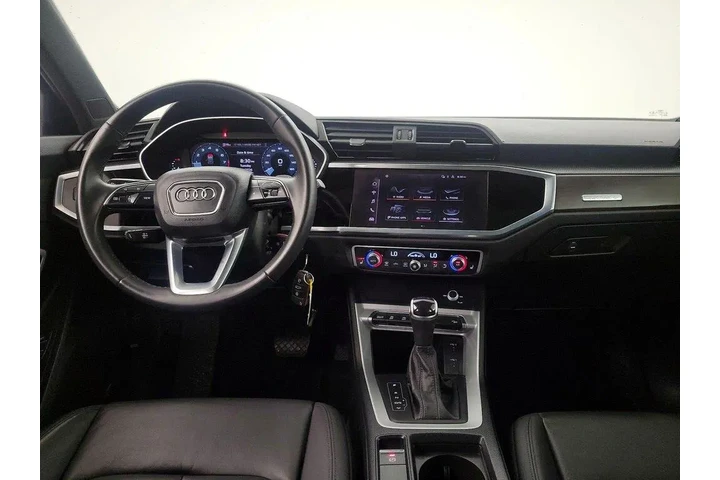 $25998 : Audi Q3 2022 AWD quattro S l image 10