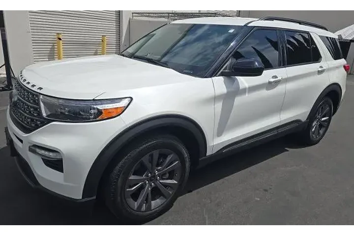 $32800 : Ford Explorer 2023 AWD XLT 4 image 1