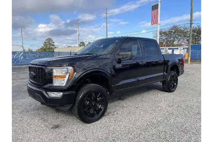 $31988 : Ford F-150 2022 4x4 XL 4dr S image 4