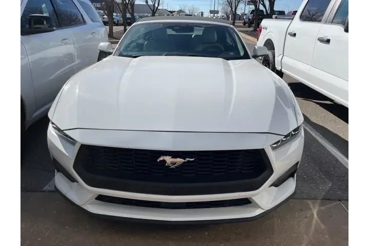 $31995 : Ford Mustang 2024 EcoBoost 2 image 3