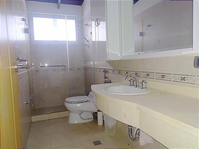 $225000 : HOUSE FOR SALE IN VENEZUELA image 8