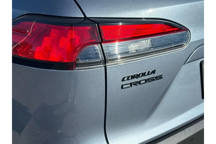$24259 : Toyota Corolla Cross 2022 XL image 6