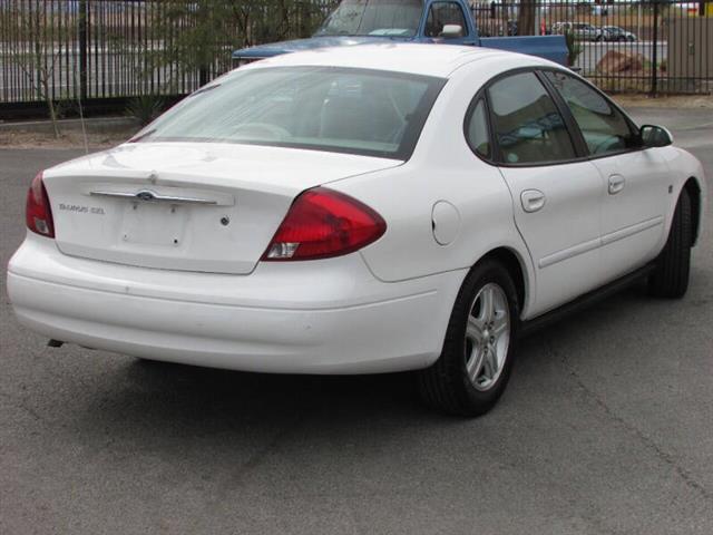 $5995 : 2001 Taurus SES image 5