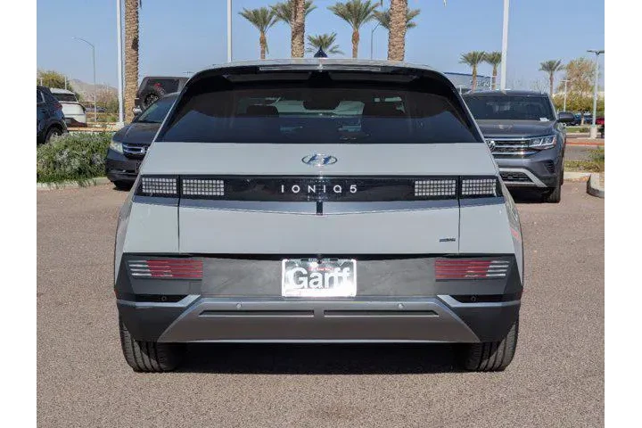 $29990 : Hyundai IONIQ 5 2024 AWD SEL image 5
