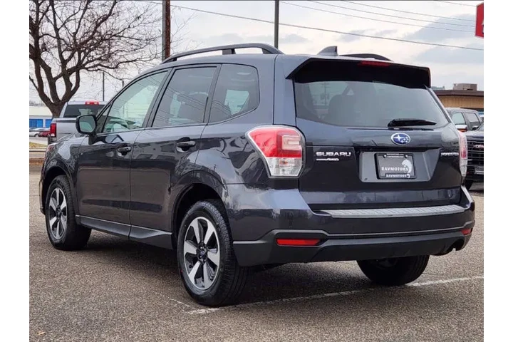 $16985 : 2018 Forester 2.5i Premium image 9