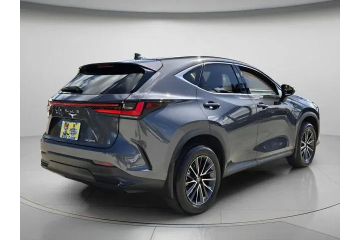 $39957 : Lexus NX 250 2024 Premium 4d image 7