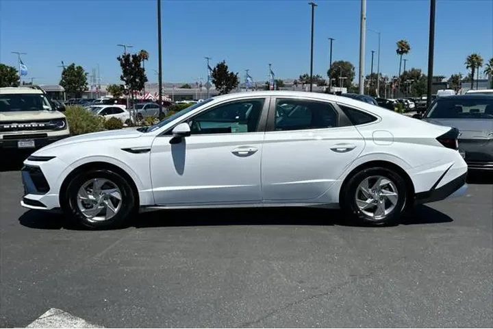 $23507 : Hyundai SONATA 2025 SE 4dr S image 6