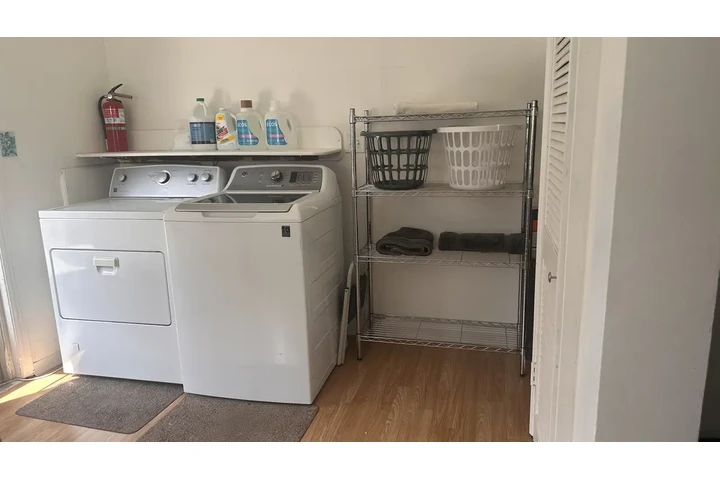 $5000 : Casa de Renta con Piscina image 10