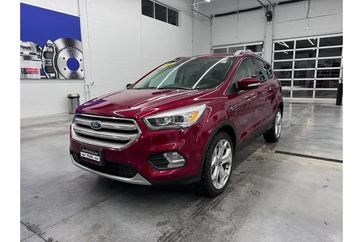 $17997 : Ford Escape 2019 AWD Titaniu image 2