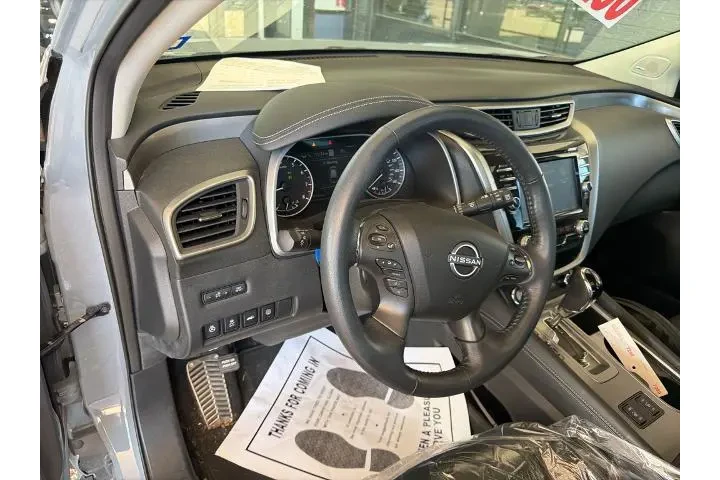 $28124 : Nissan Murano 2023 SL 4dr SU image 9