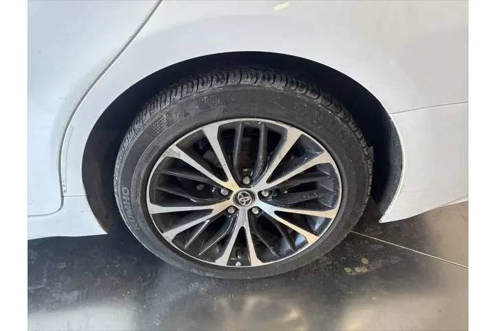 $15999 : Toyota Camry 2019 SE 4dr Sed image 8