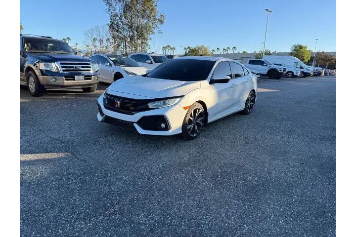 $19900 : Honda Civic 2018 Si 4dr Seda image 1