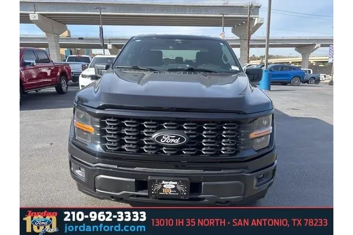 $39659 : Ford F-150 2024 4x4 STX 4dr image 2