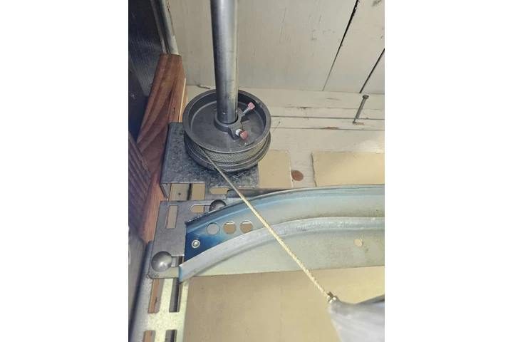 Garage Tension Lift cables image 3