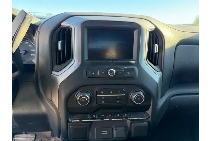 $20000 : Chevrolet Silverado 1500 202 image 9