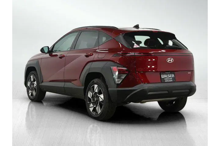 $22998 : Hyundai KONA 2024 AWD SEL 4d image 3