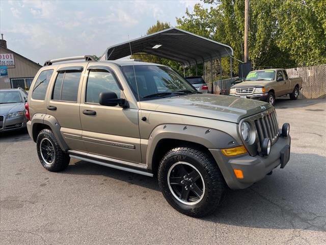 $7998 : 2005 Liberty Renegade image 2