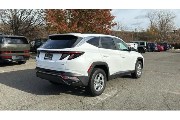 $24907 : Hyundai TUCSON 2023 AWD SEL image 3