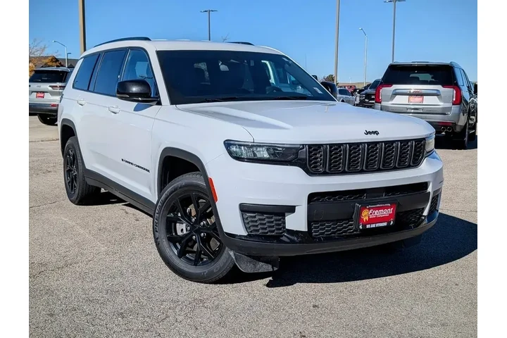 $32300 : Jeep Grand Cherokee L 2024 4 image 2