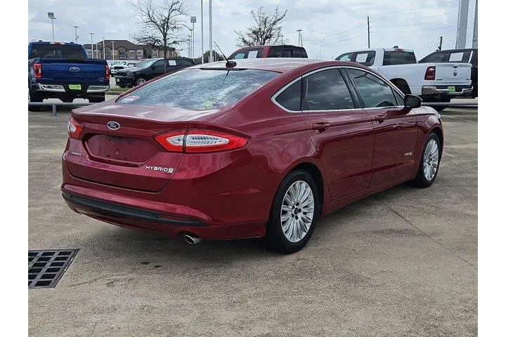 $10200 : Ford Fusion Hybrid 2016 SE 4 image 3