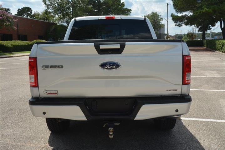 2016 F-150 XLT image 9