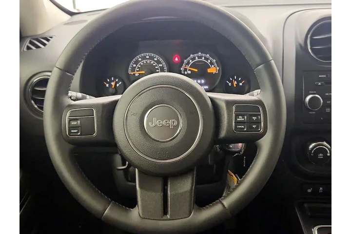 $13998 : Jeep Patriot 2014 4x4 Latitu image 10