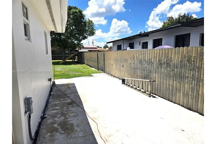 $1000 : ¡DE NUEVO EN EL MERCADO Y LIST image 8