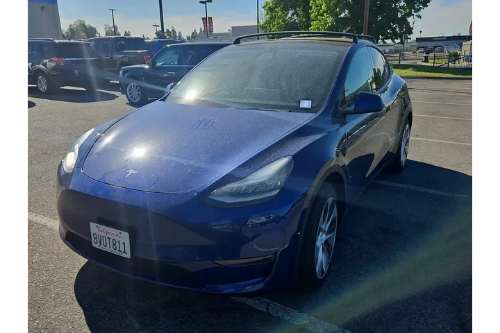 $23500 : Tesla Model Y 2021 AWD Long image 1