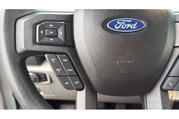 $23638 : Ford F-150 2018 4x2 XL 4dr S image 10